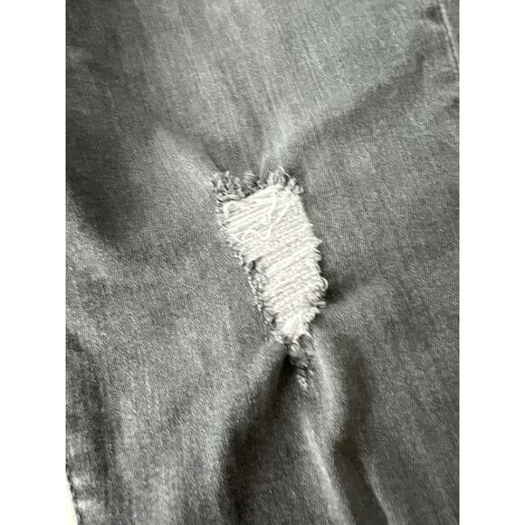 Universal Thread Women’s Distressed Mid Rise Skinny Gray Wash Jeans Size 16 - Picture 13 of 13